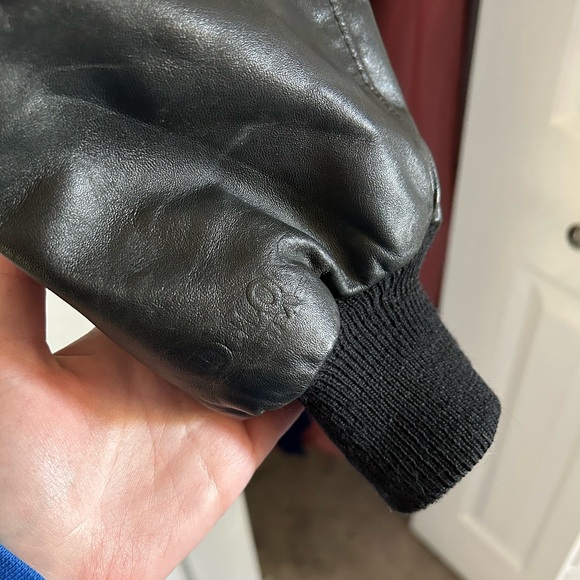 Vintage DeLong Leather Jacket - Picture 6 of 9